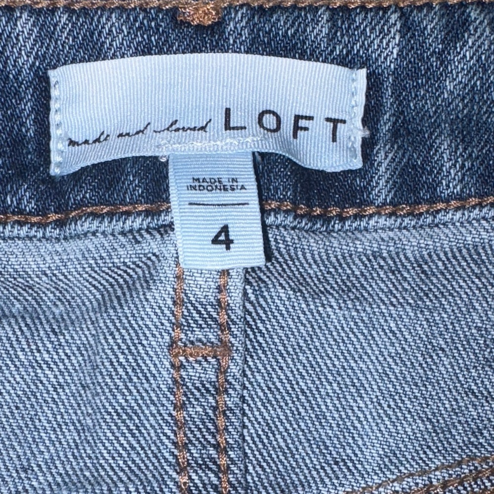 LOFT 99% cotton skirt modern classic Blue Denim